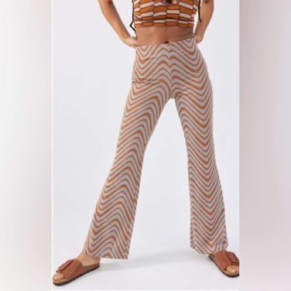 NWT urban brynn pull on pants